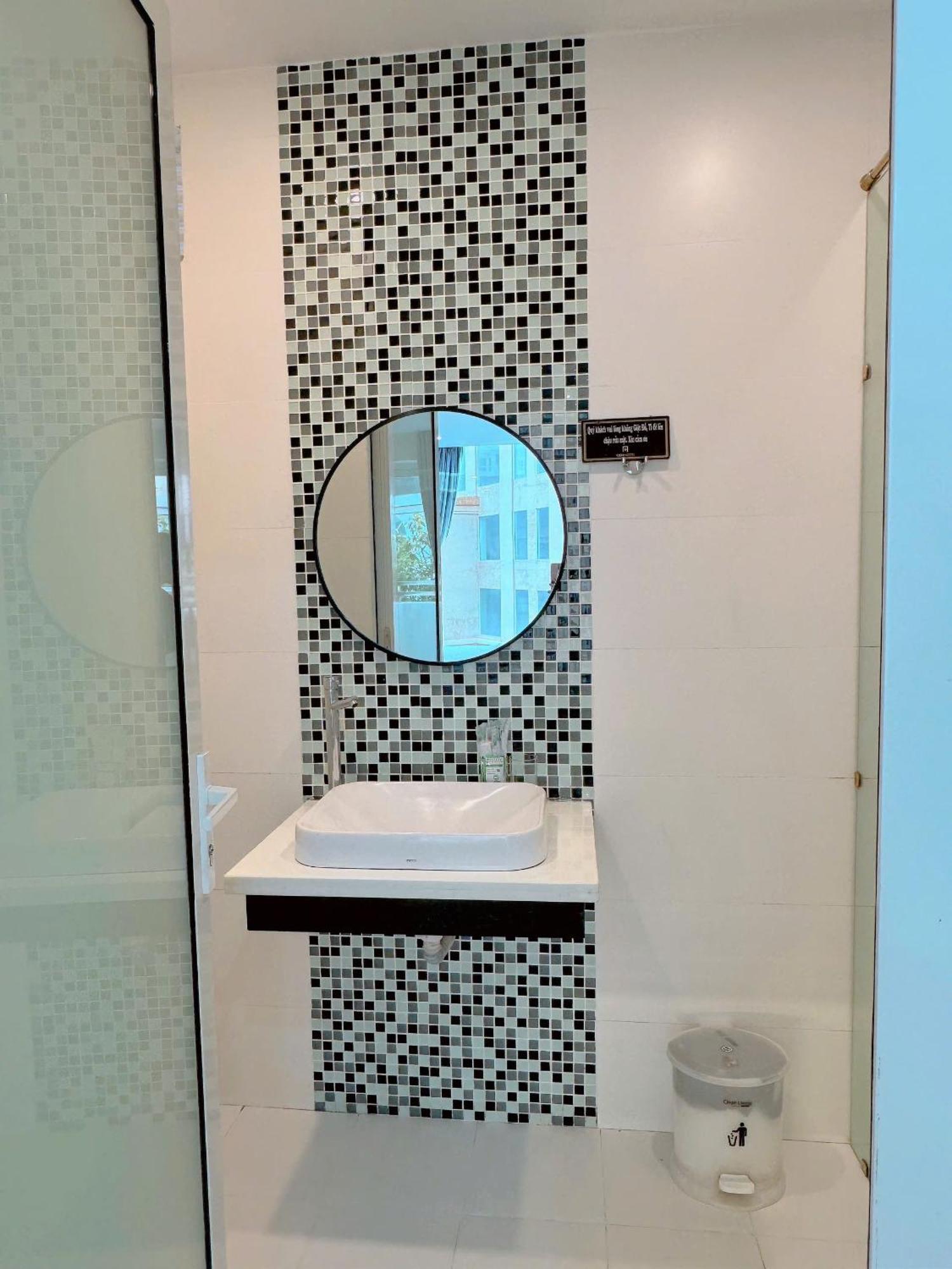 Cen Hotel Вунгтау Экстерьер фото